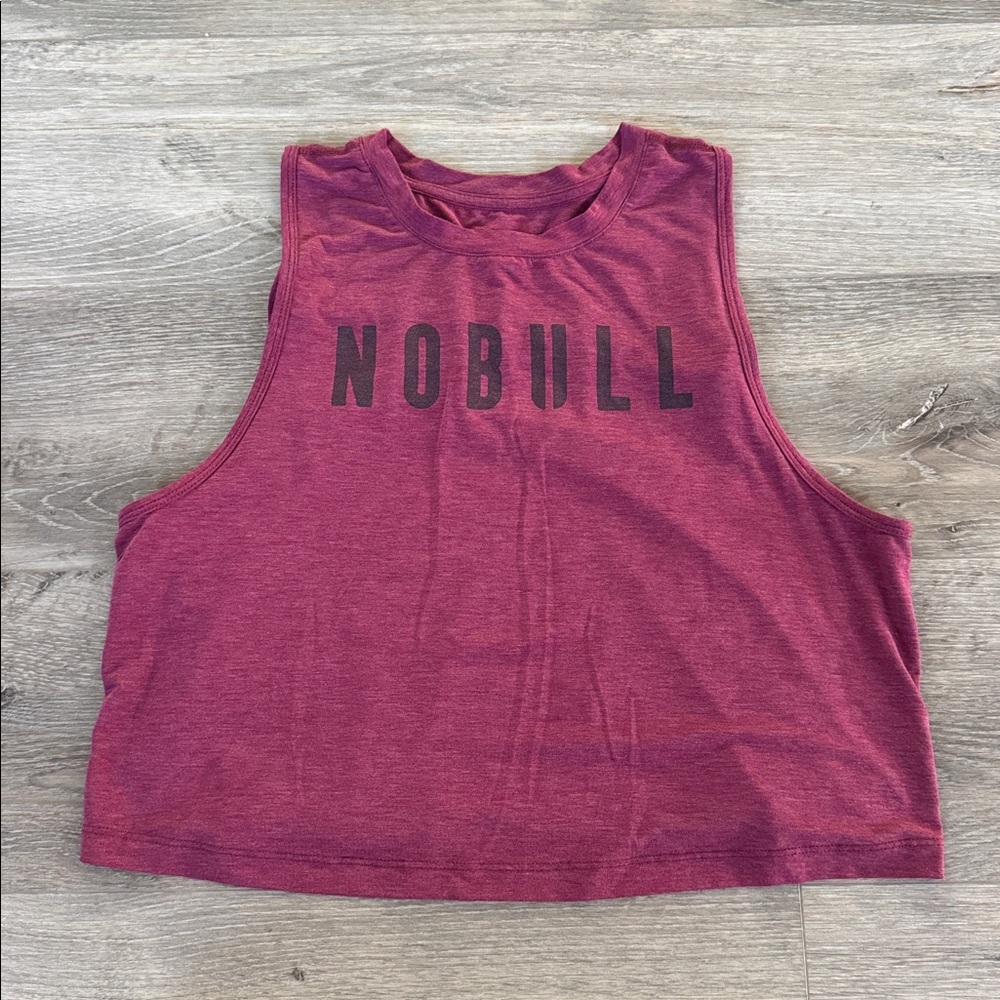 Nobull cropped tank